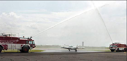 p2.jpg (50916 bytes)